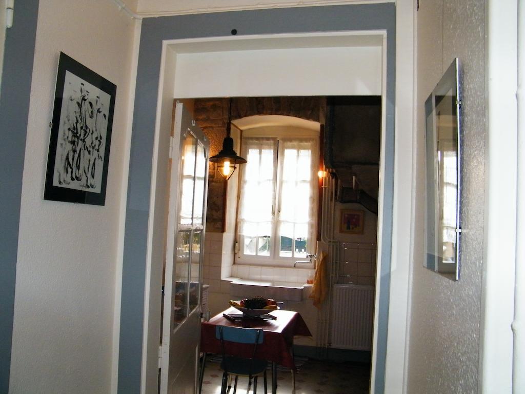 לוקסווי-לה-באן Villa Des Capucins חדר תמונה