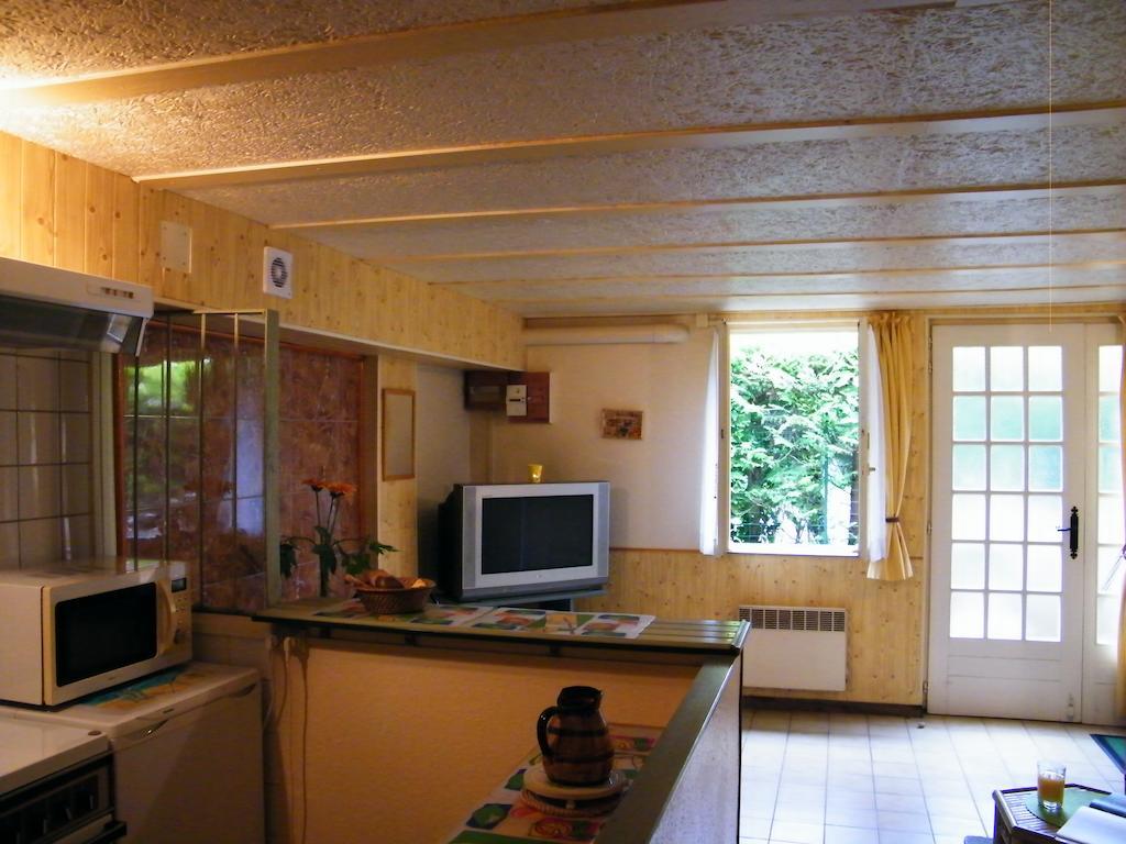 לוקסווי-לה-באן Villa Des Capucins חדר תמונה